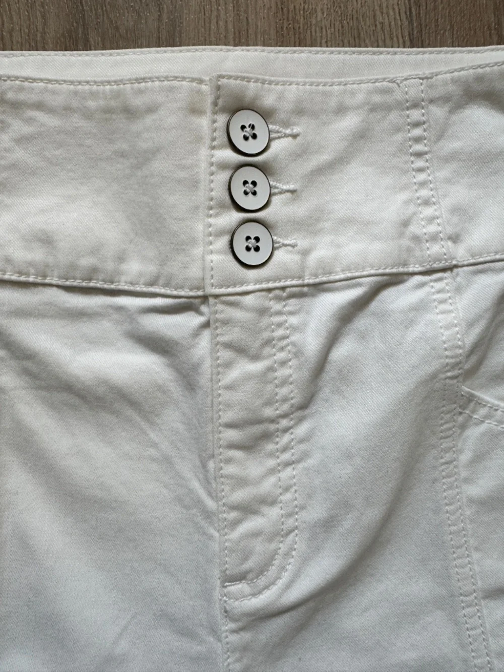 New Without Tags KATE SPADE, Chino Med Weight Wide Leg Pants, Sizes 26, 27, 28